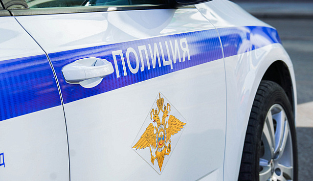 Полицейские центра столицы задержали 18-летнего подозреваемого, нанесшего ножевые ранения двум гражданам