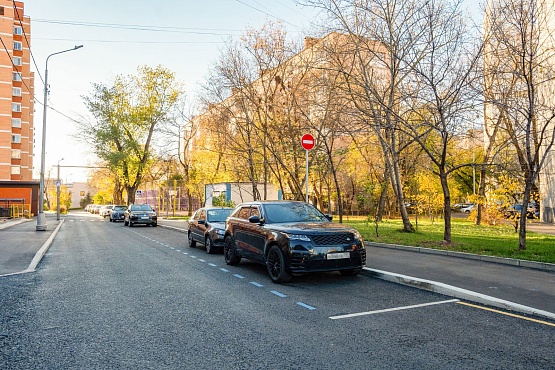 Специалисты завершили благоустройство 4-го Красносельского переулка